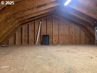 $395,000 | 5979 Willis Creek Road, Winston, OR 97496