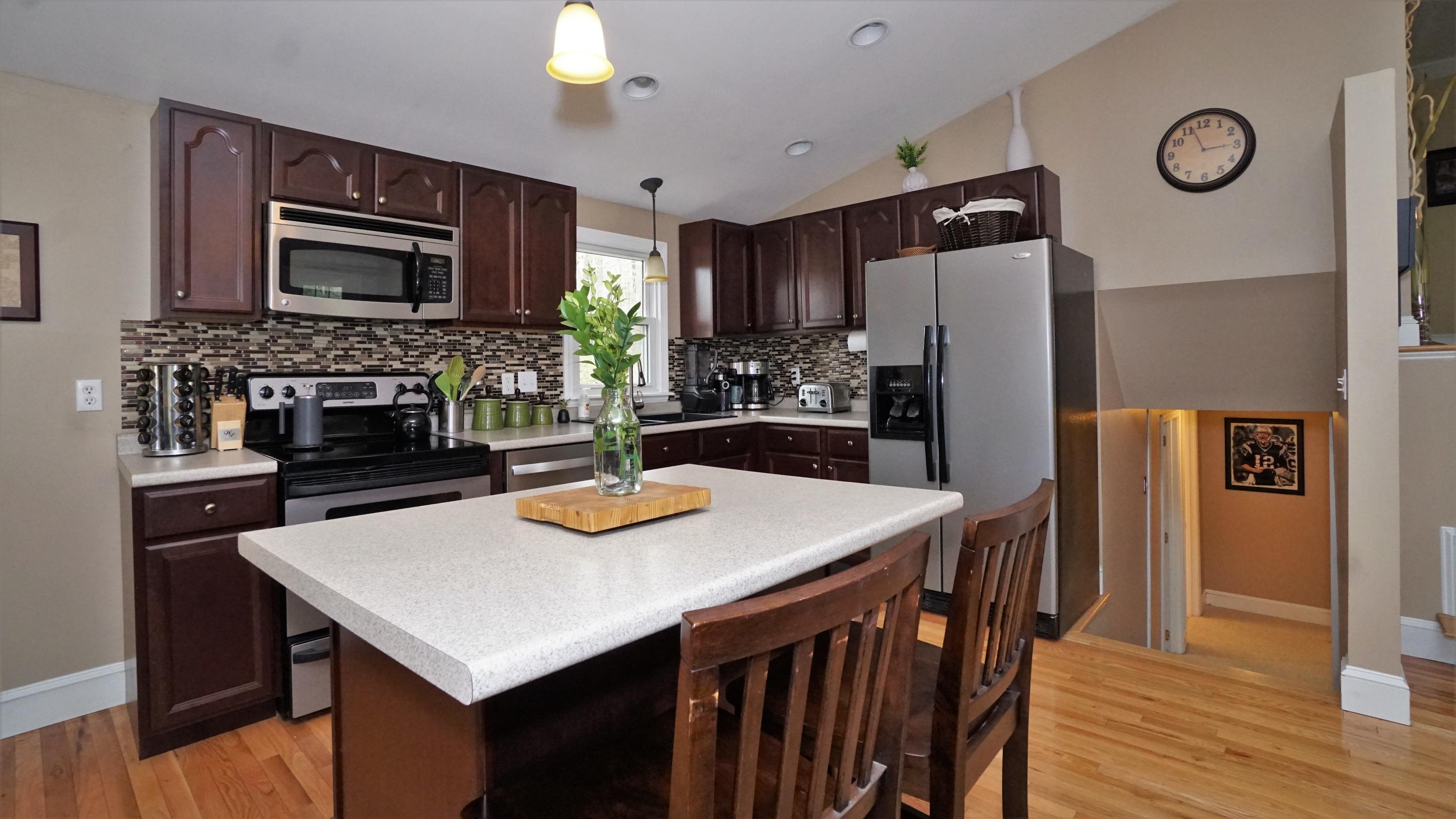 71 Hall Road Windham, ME 04062 - Photo 15 of 47 DSC03461