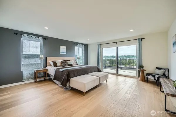 $999,800 | 5930 18th Avenue South, Seattle, WA 98108