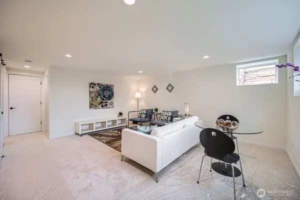 $999,800 | 5930 18th Avenue South, Seattle, WA 98108