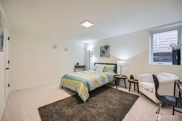 $999,800 | 5930 18th Avenue South, Seattle, WA 98108
