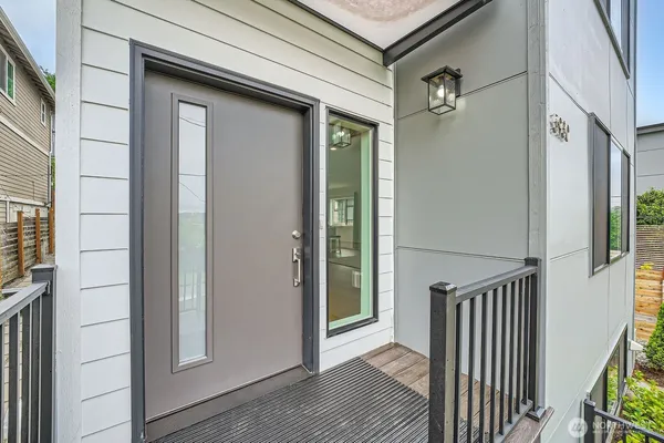 $999,800 | 5930 18th Avenue South, Seattle, WA 98108