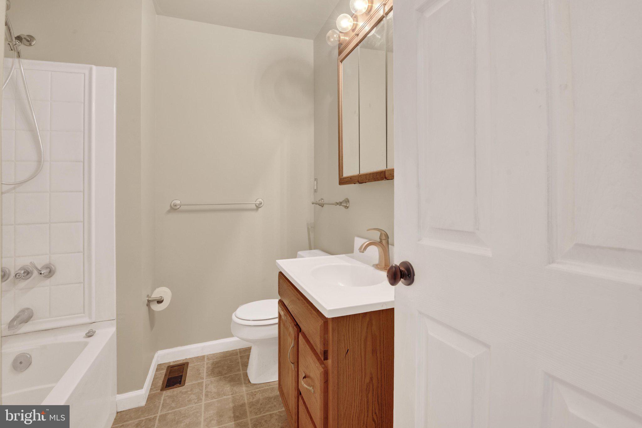 2504 Fairmount Road Hampstead, MD 21074 - Photo 9 of 30