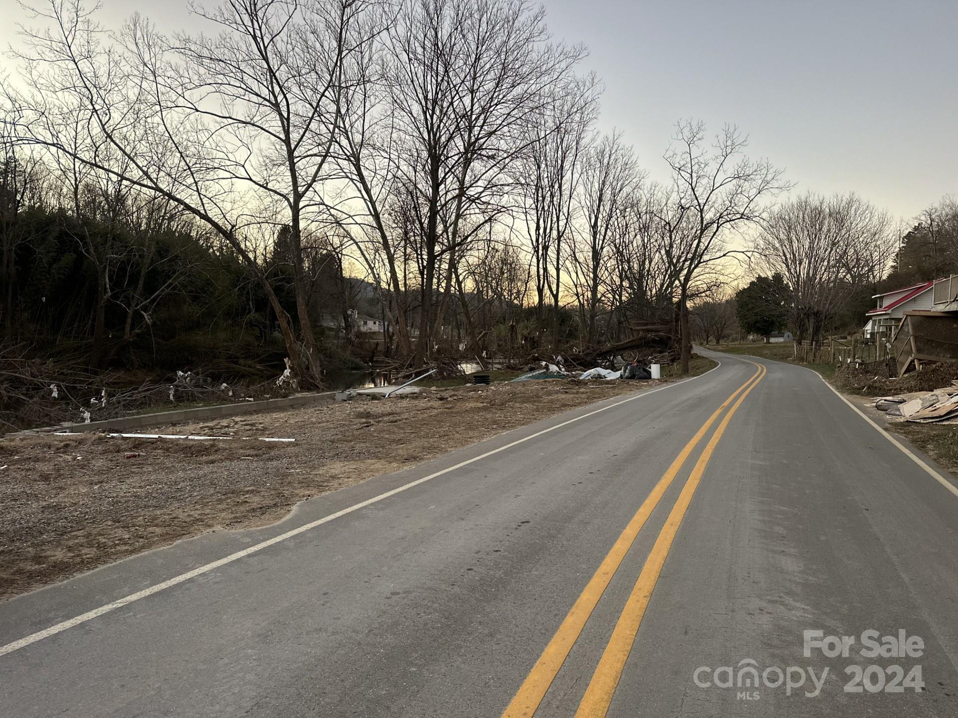 600 Hyder Mountain Road Clyde, NC 28721 - Photo 5 of 9