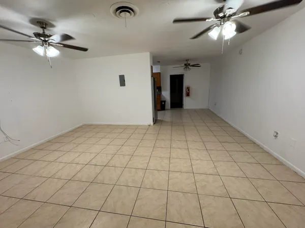 $3,200 | 198 Southwest 15th Street, Boca Raton, FL 33432