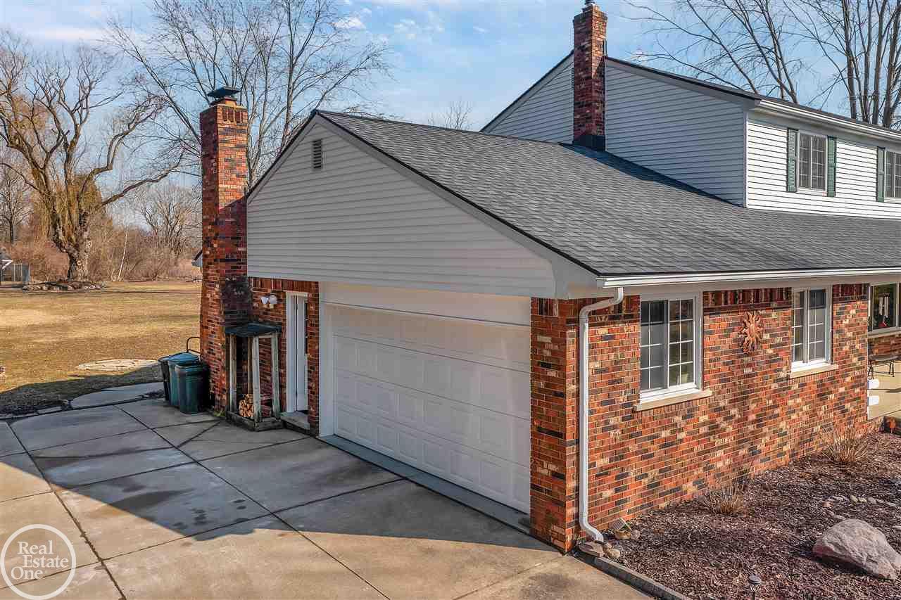 71450 Coon Creek Road Armada, MI 48005 - Photo 29 of 37 50068258-28.JPG