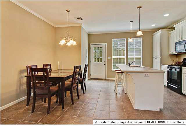 2403 Brightside Drive, Unit 11 Baton Rouge, LA 70820 - Photo 3 of 12 Gallery Image 3