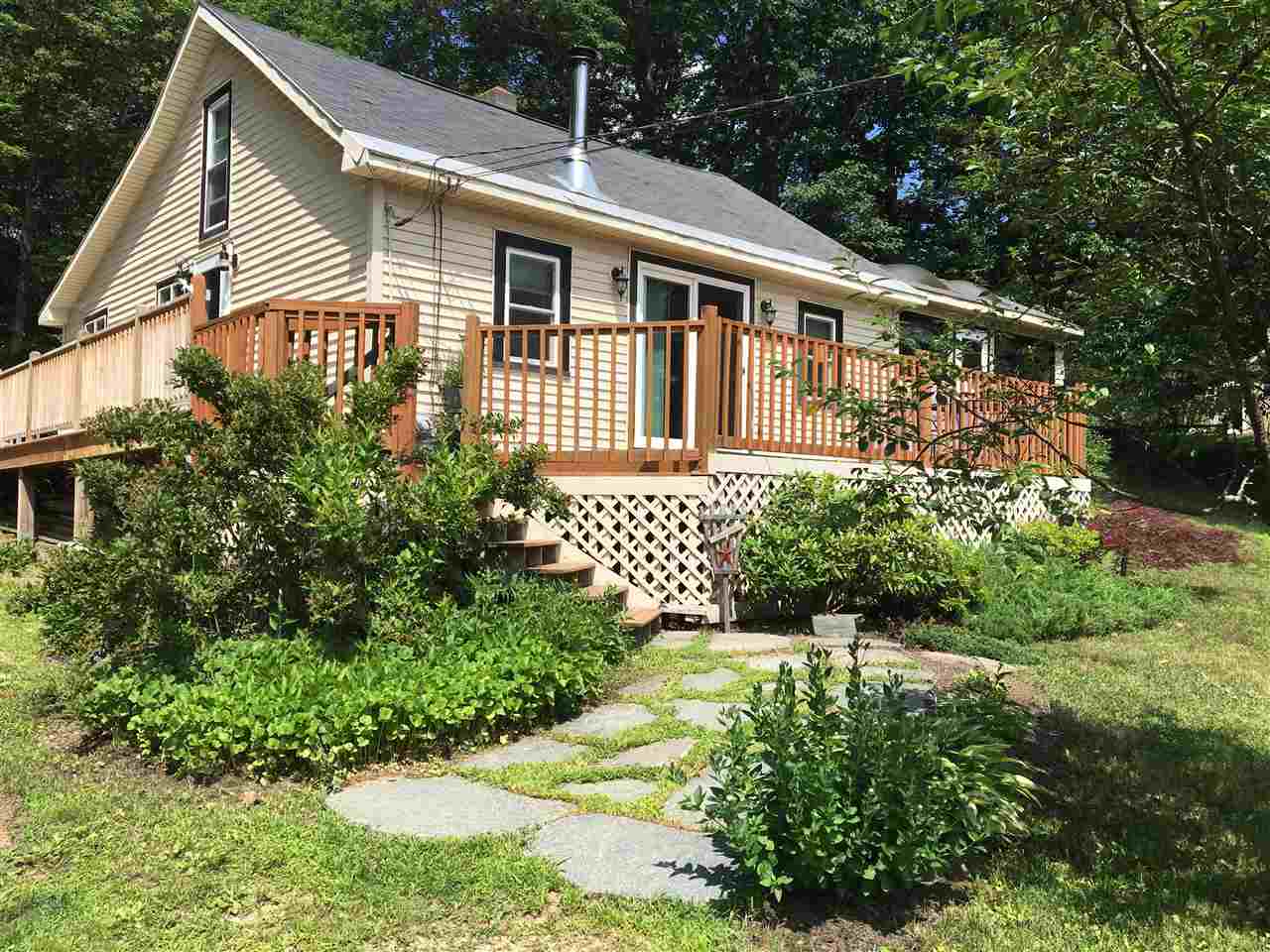 51 Wakefield Road Wakefield, NH 03887 - Photo 1 of 18 Gallery Image 1