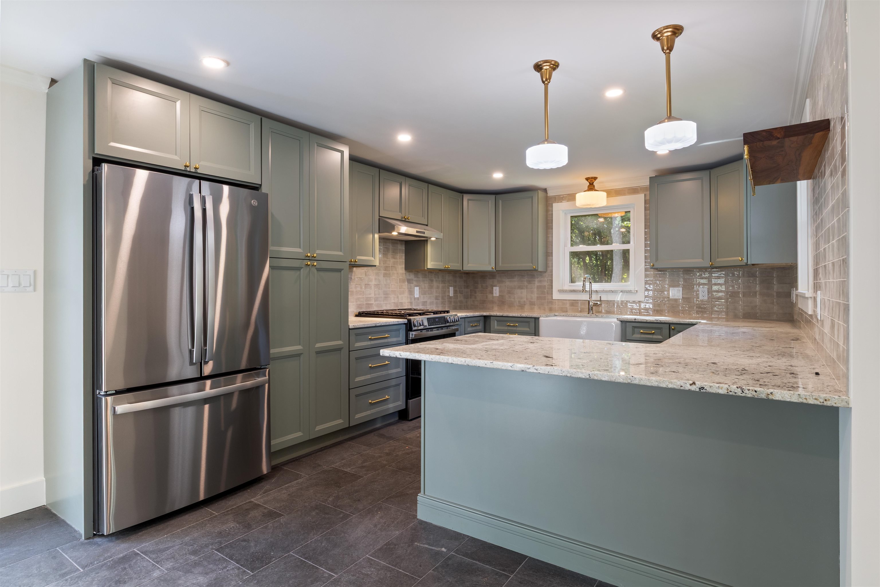 2 Sweetbriar Lane Rochester, NH 03867 - Photo 6 of 45 Gallery Image 6