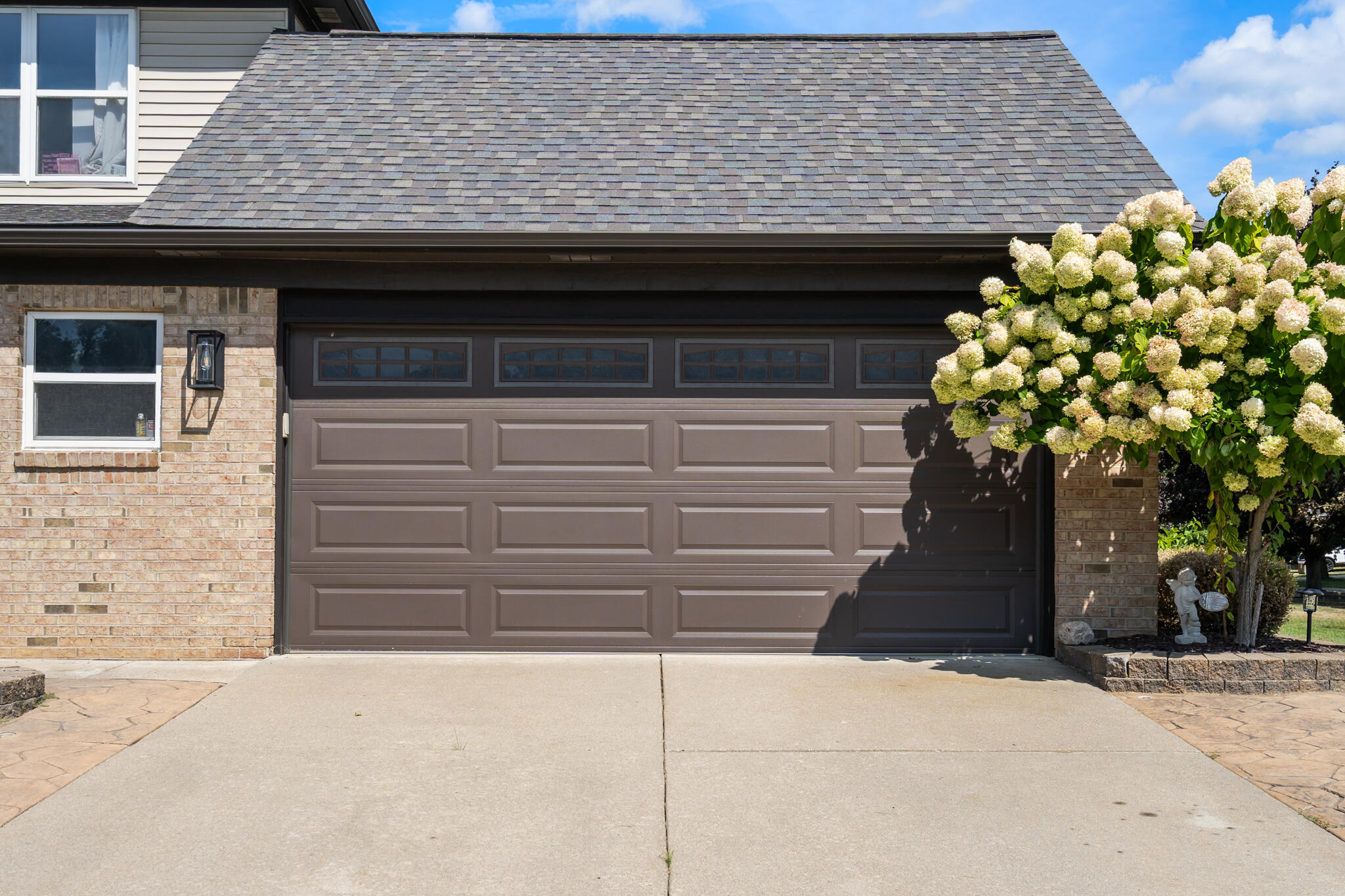 1431 Lee Wood Ridge Road Walled Lake, MI 48390 - Photo 4 of 52 Lee Wood-6