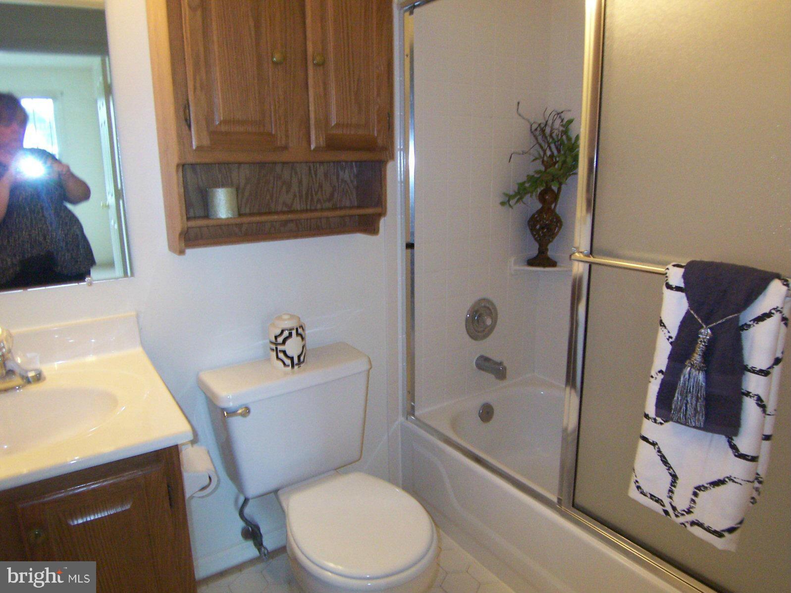 7809 Rippleview Lane Pasadena, MD 21122 - Photo 21 of 30 Bath