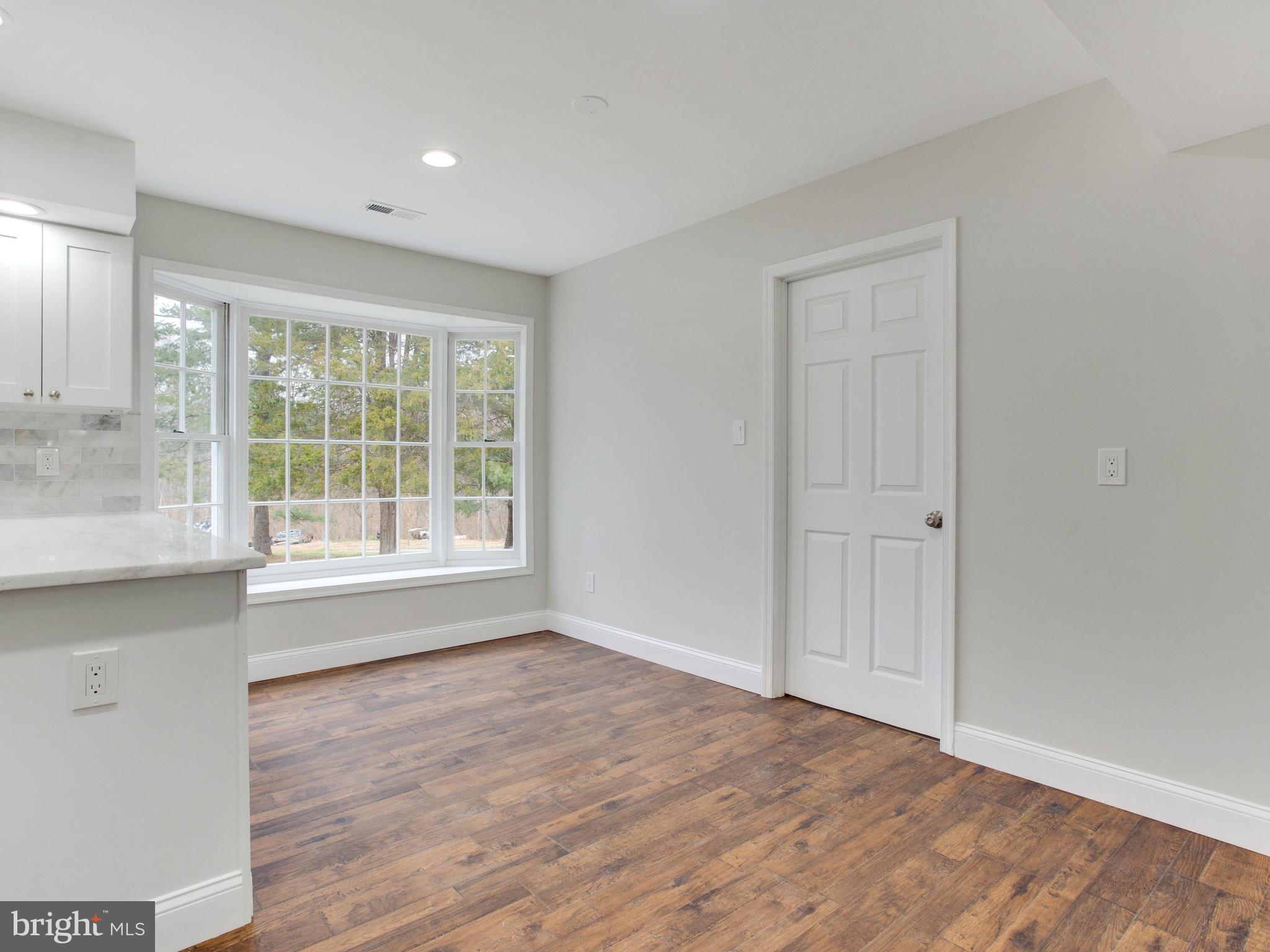 6804 Burch Hill Road Brandywine, MD 20613 - Photo 13 of 37 kitchen