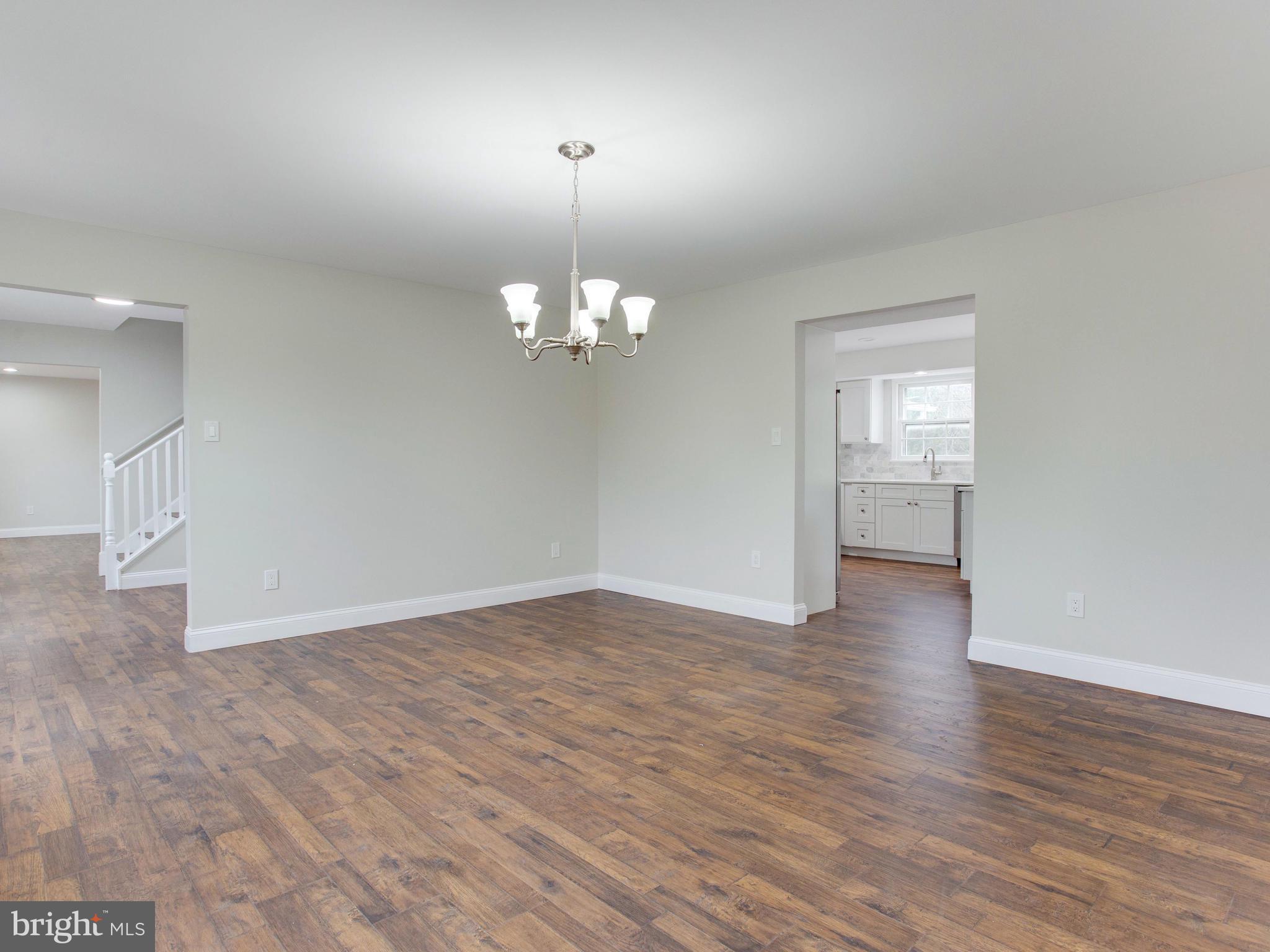 6804 Burch Hill Road Brandywine, MD 20613 - Photo 16 of 37 Dinning room