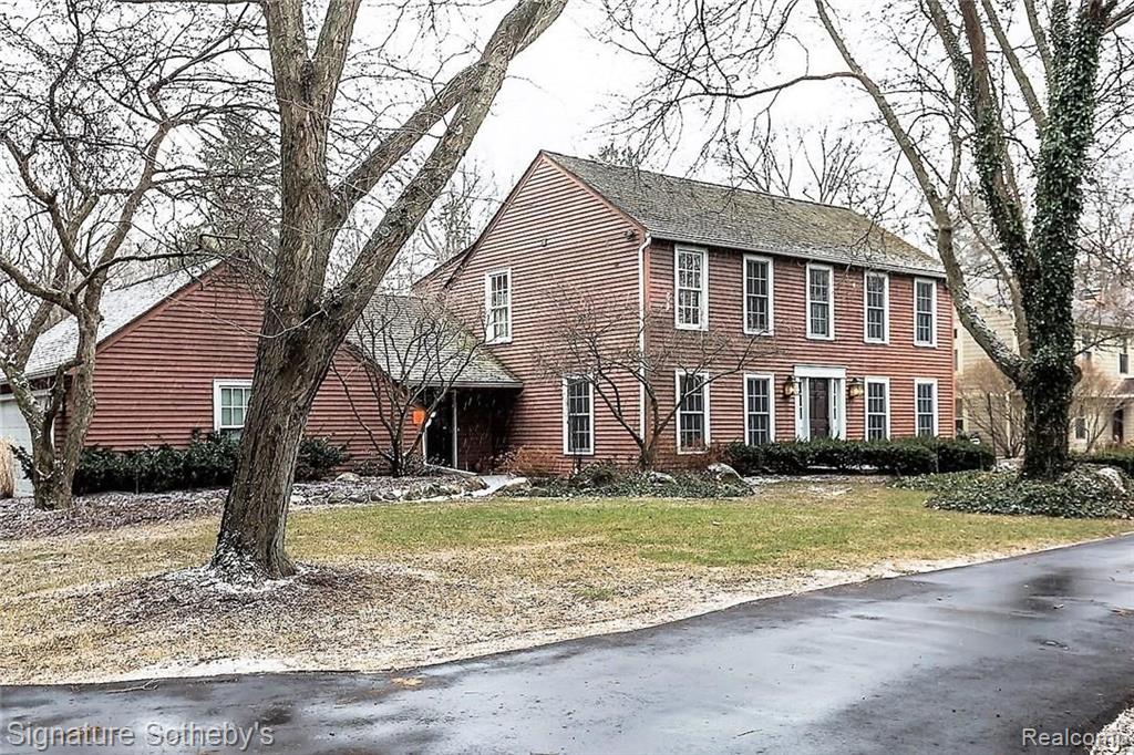32370 Lahser Road Beverly Hills, MI 48025 - Photo 1 of 42