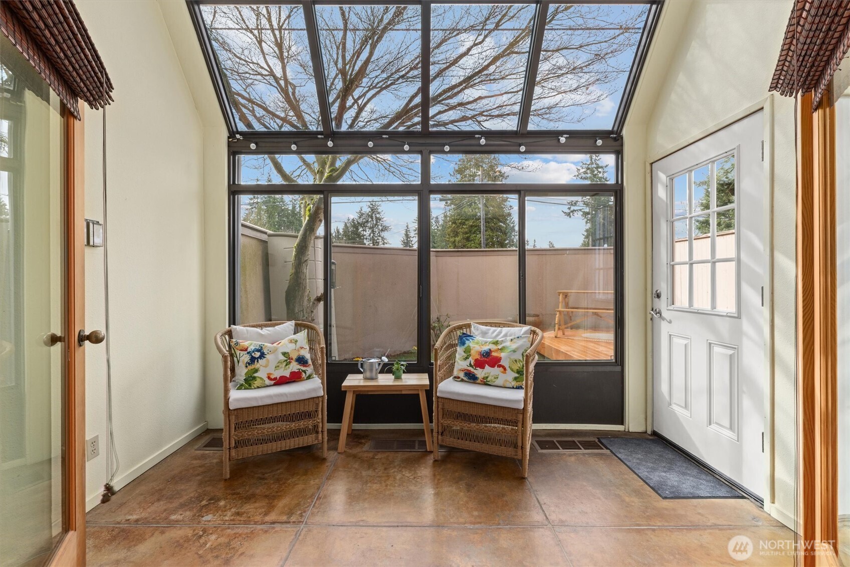 8225 212th Street Southwest, Unit 304 Edmonds, WA 98026 - Photo 14 of 35 a building outdoor space with seating