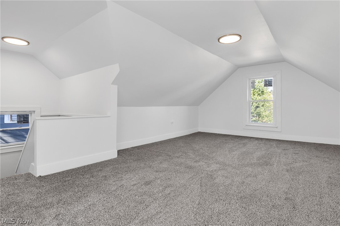 940 Nela View Road Cleveland Heights, OH 44112 - Photo 25 of 32
