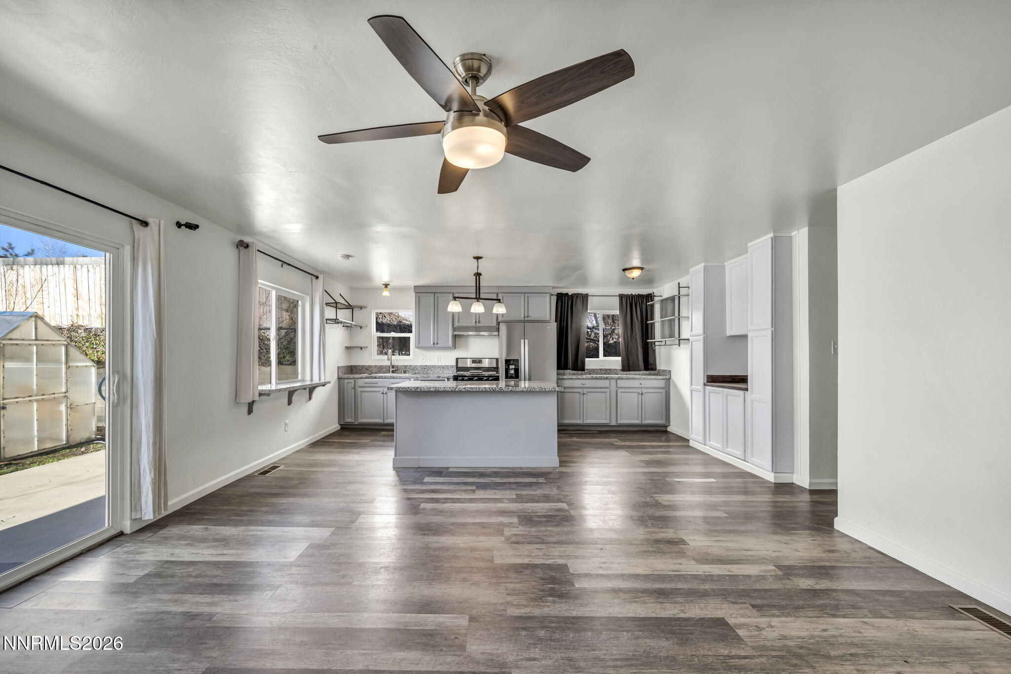 7575 Halifax Drive Reno, NV 89506 - Photo 8 of 58 29-web-or-mls-7575-halifax-dr