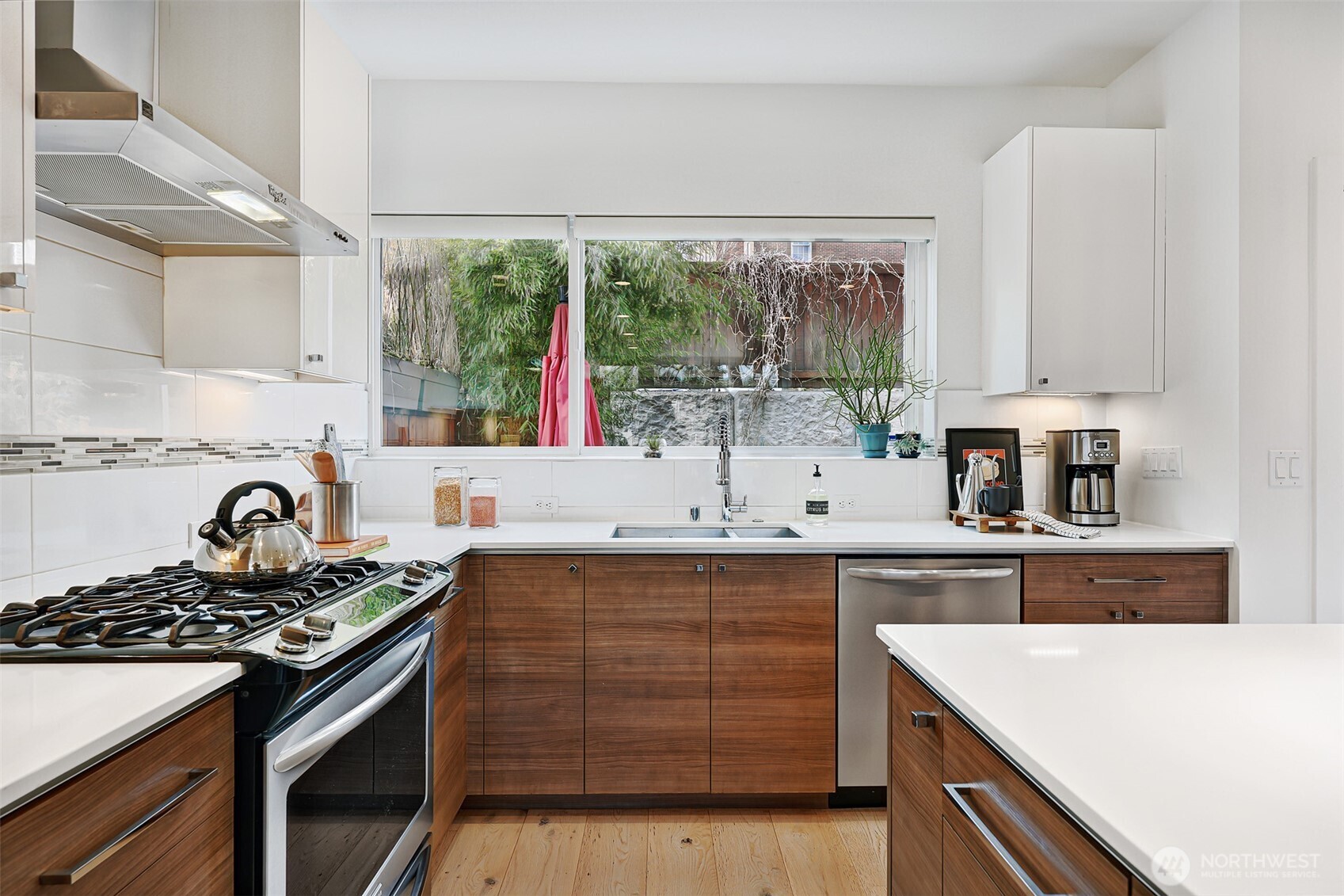 171 21st Avenue Seattle, WA 98122 - Photo 13 of 40