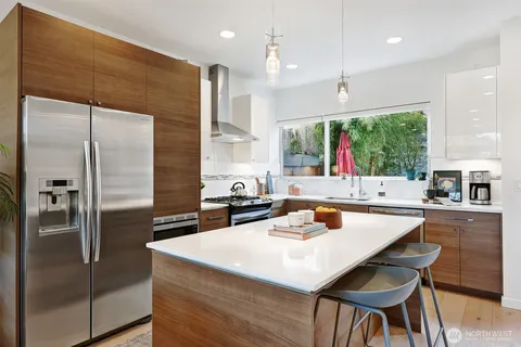 $939,000 | 171 21st Avenue, Seattle, WA 98122