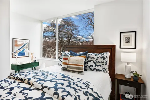 $939,000 | 171 21st Avenue, Seattle, WA 98122