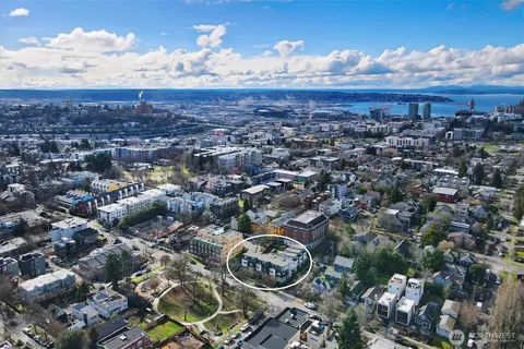 $939,000 | 171 21st Avenue, Seattle, WA 98122