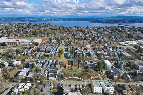$939,000 | 171 21st Avenue, Seattle, WA 98122