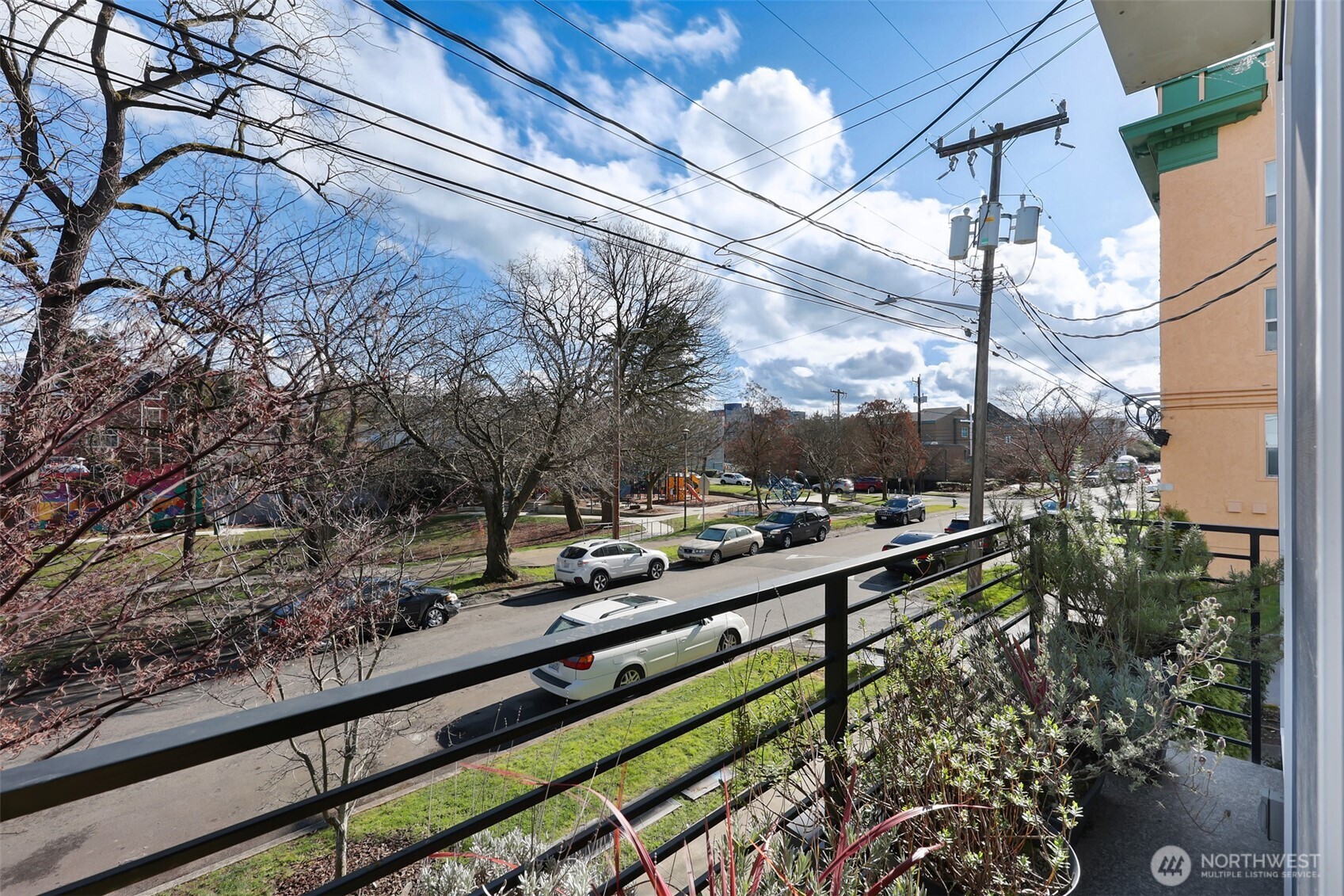 171 21st Avenue Seattle, WA 98122 - Photo 8 of 40