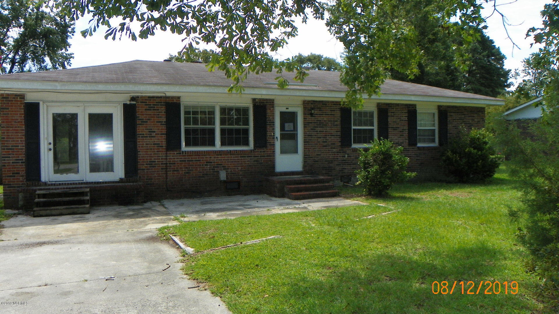170 Old 30 Road Jacksonville, NC 28546 - Photo 1 of 14 Front