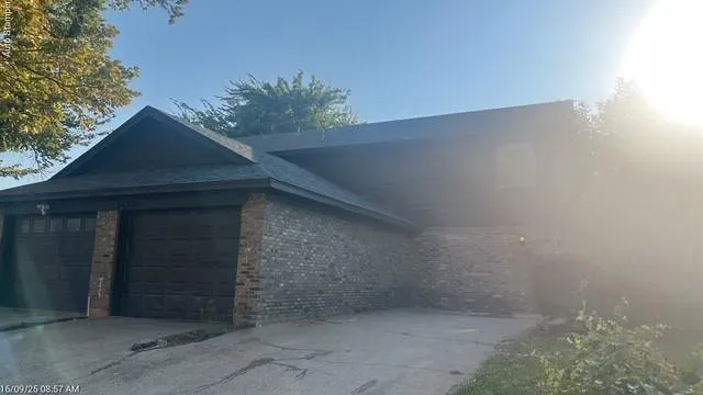 a view of entrance door of the house