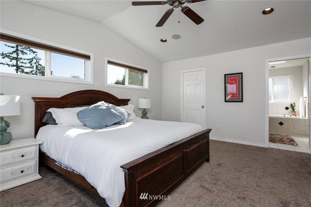 8159 Comox Road Blaine, WA 98230 - Photo 15 of 40 Gallery Image 15