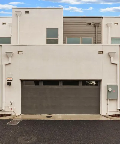 $459,900 | 6141 Bridgecross Drive, Sacramento, CA 95835