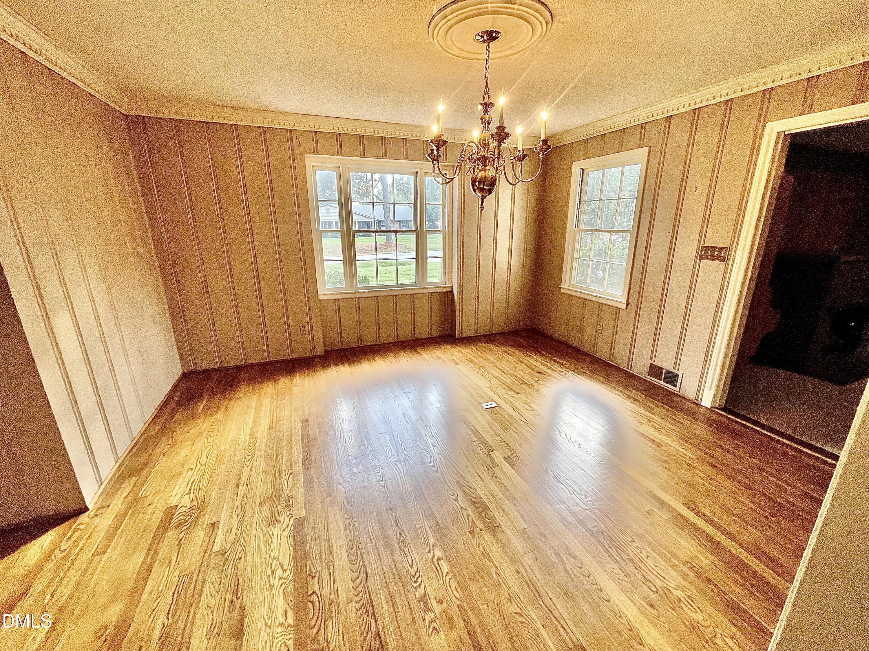 2421 Saddle Club Road Burlington, NC 27215 - Photo 23 of 56 Dining Room
