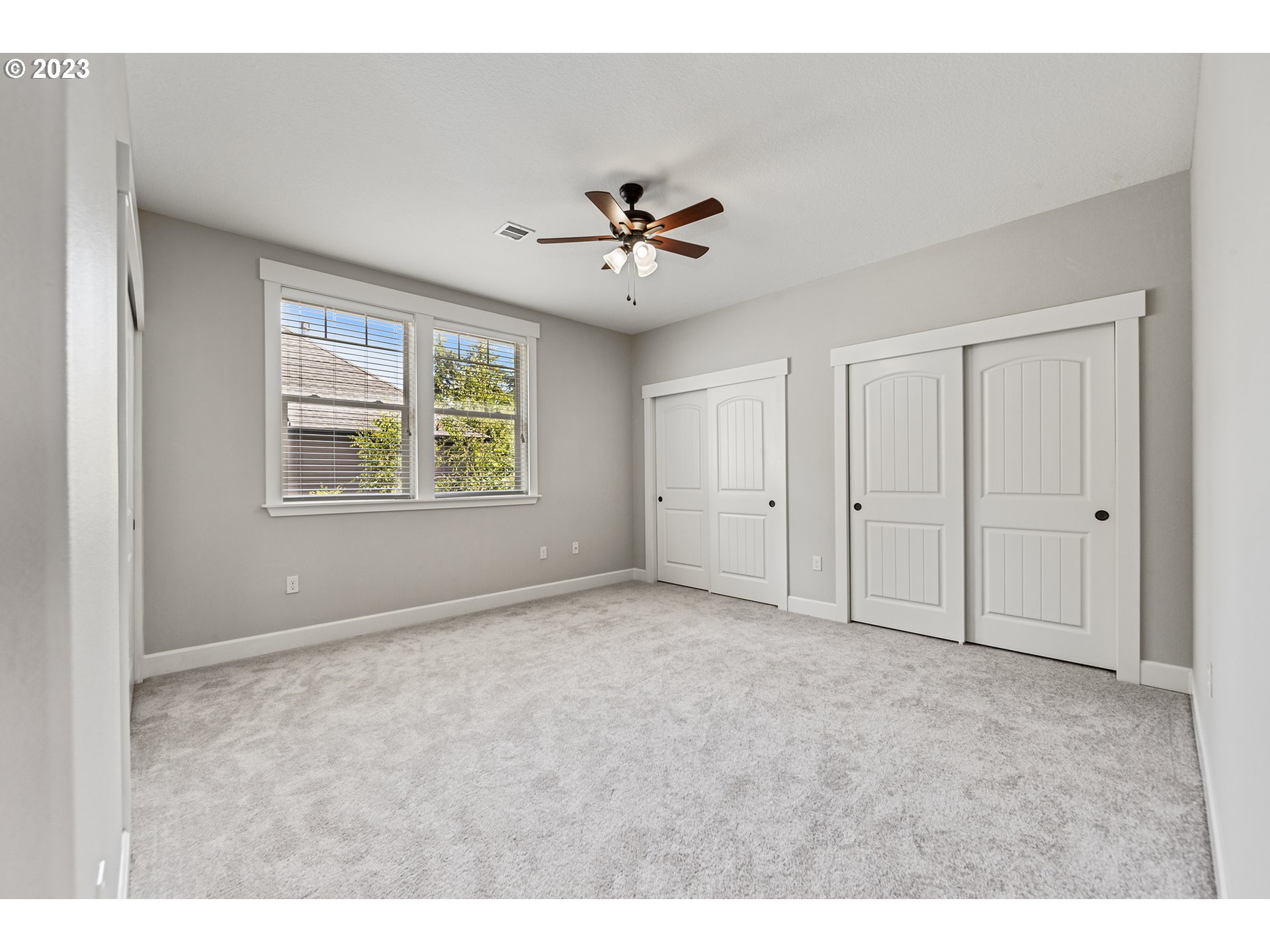 5316 Southwest Childs Road Lake Oswego, OR 97035 - Photo 33 of 42 a view of an empty room with a window