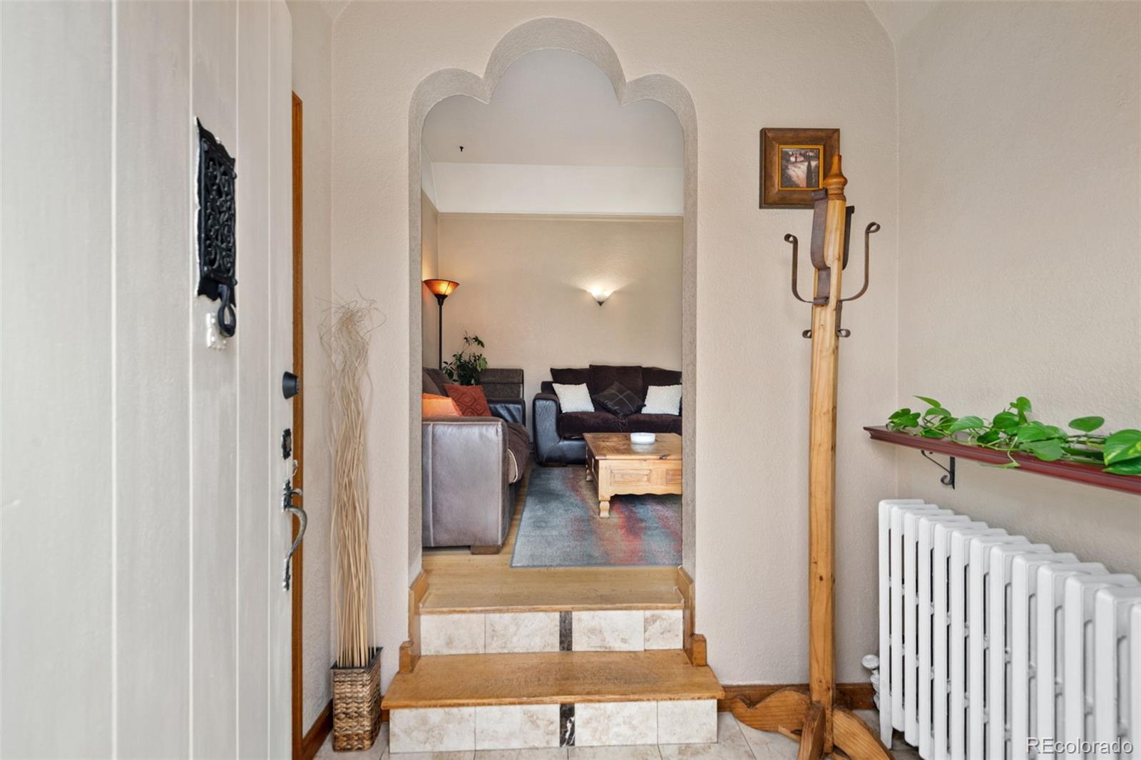 2995 Albion Street Denver, CO 80207 - Photo 4 of 40