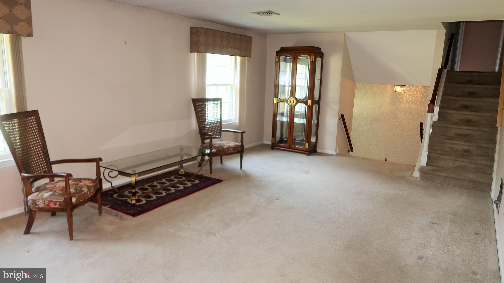 207 Fairfield Drive Wallingford, PA 19086 - Photo 10 of 28 Living Room Looking Toward Foyer