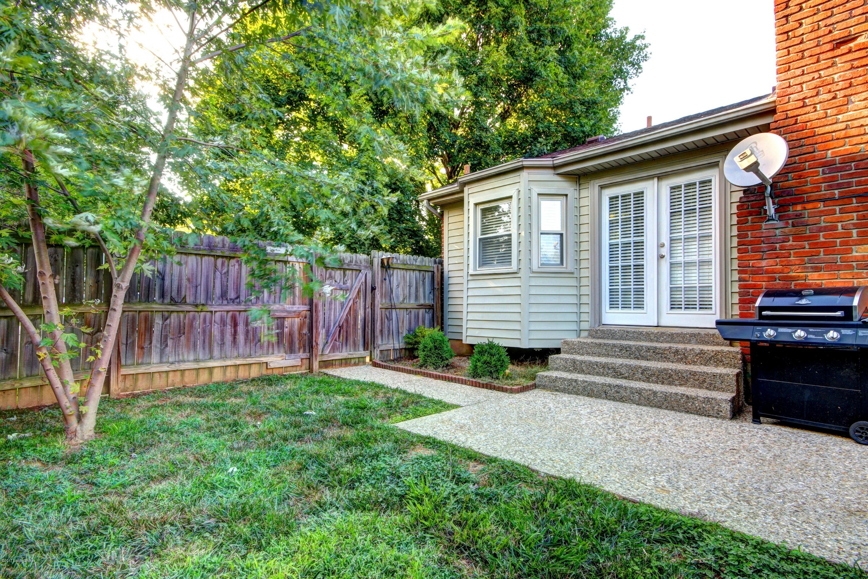 8131 Rochelle Road Louisville, KY 40228 - Photo 30 of 33 Rochelle #30