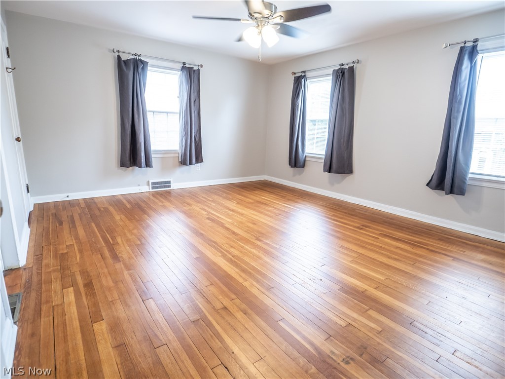 3710 Normandy Road Cleveland, OH 44120 - Photo 16 of 26
