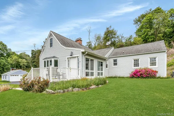$799,999 | 31 Spring Street South, South Salem, NY 10590