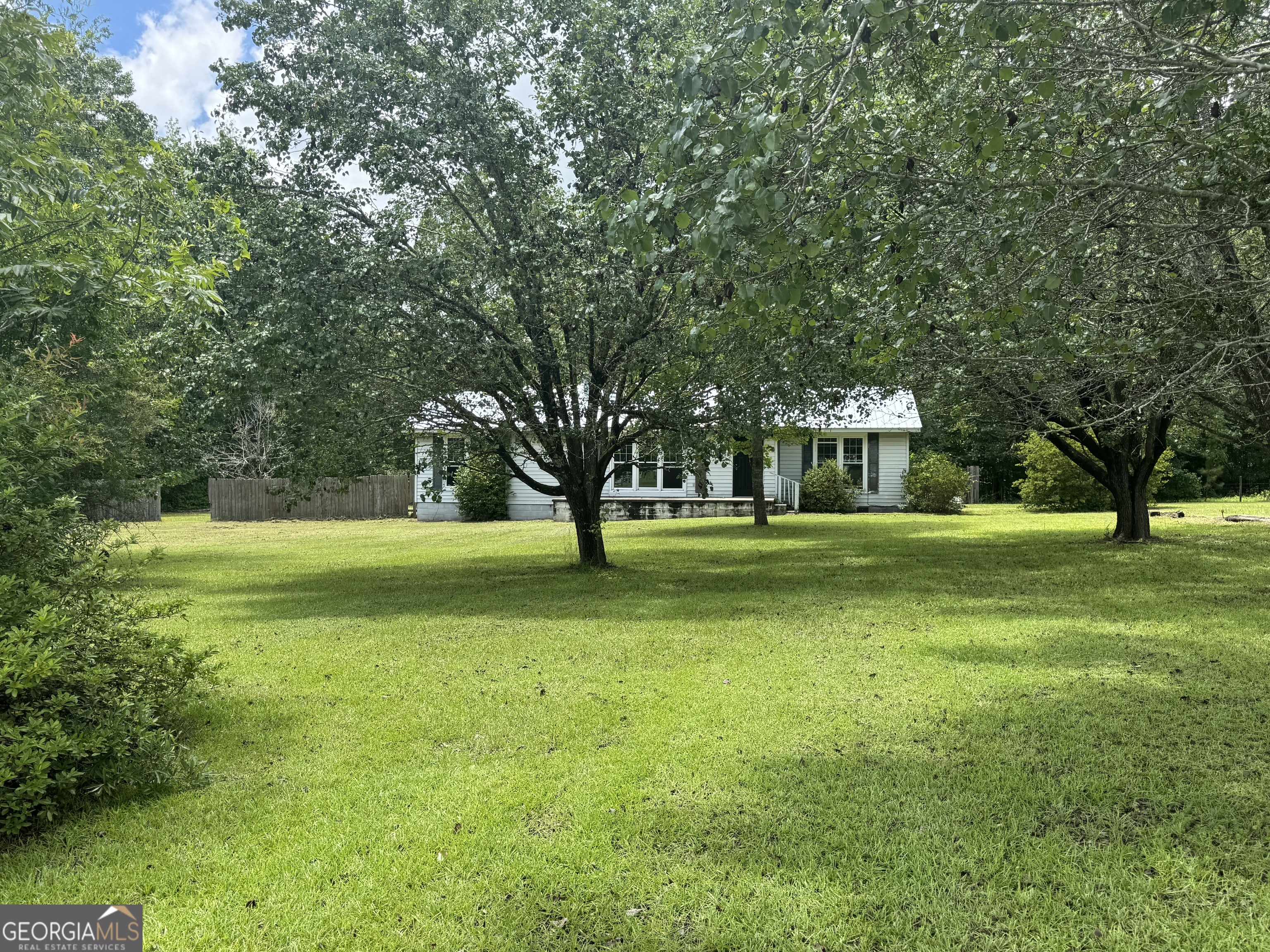359 Gordon Highway Gordon, GA 31031 - Photo 2 of 15