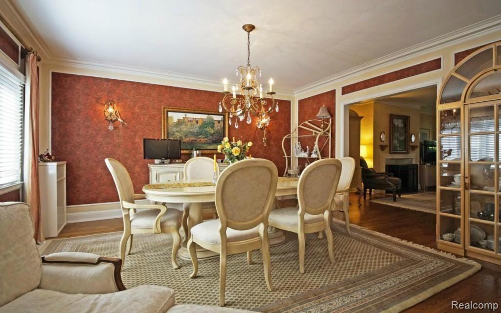 282 Rivard Boulevard Grosse Pointe, MI 48230 - Photo 4 of 22 3-photo-web-1680x1050-272265.jpg