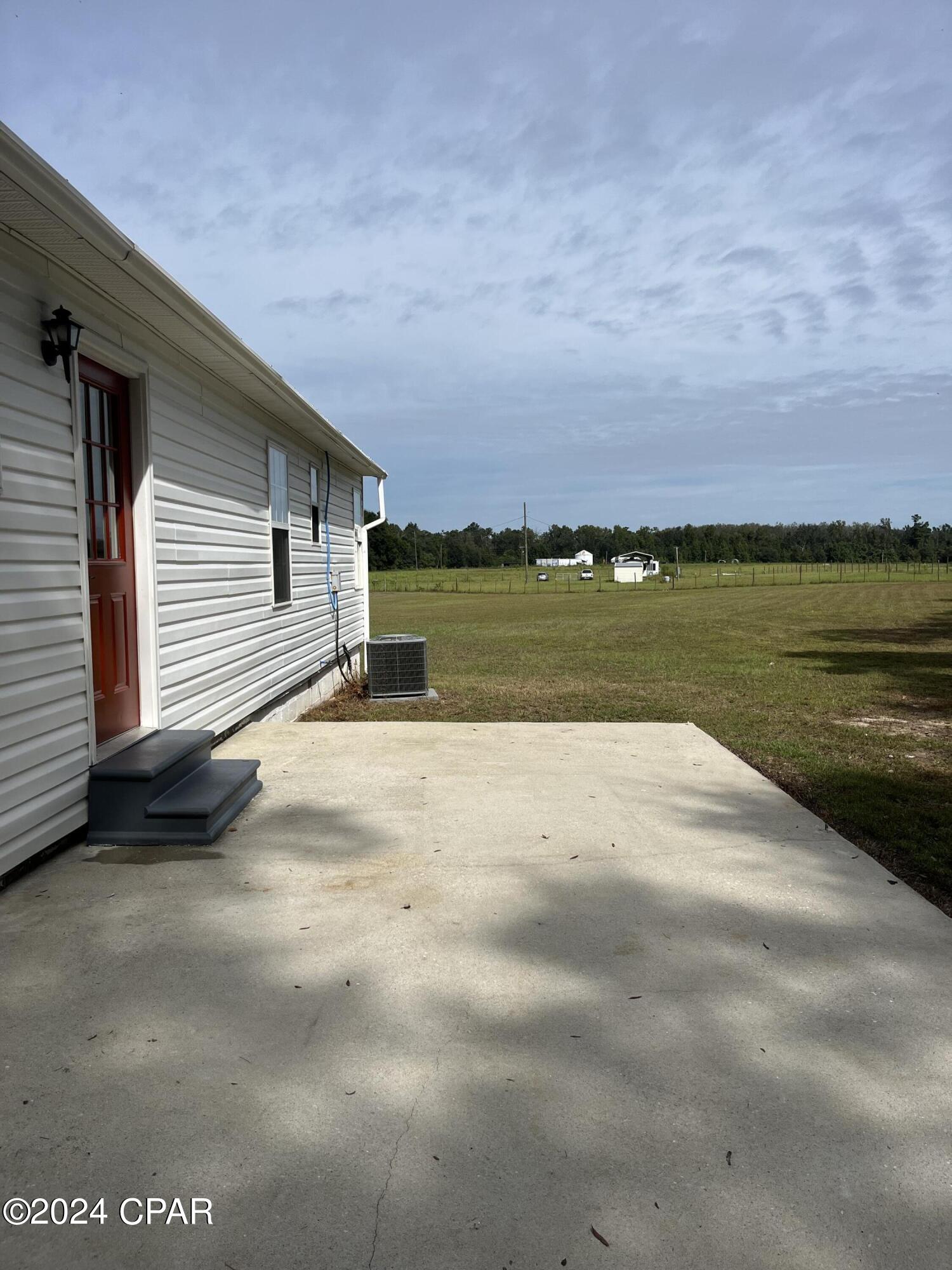 3526 Peanut Road Cottondale, FL 32431 - Photo 16 of 19