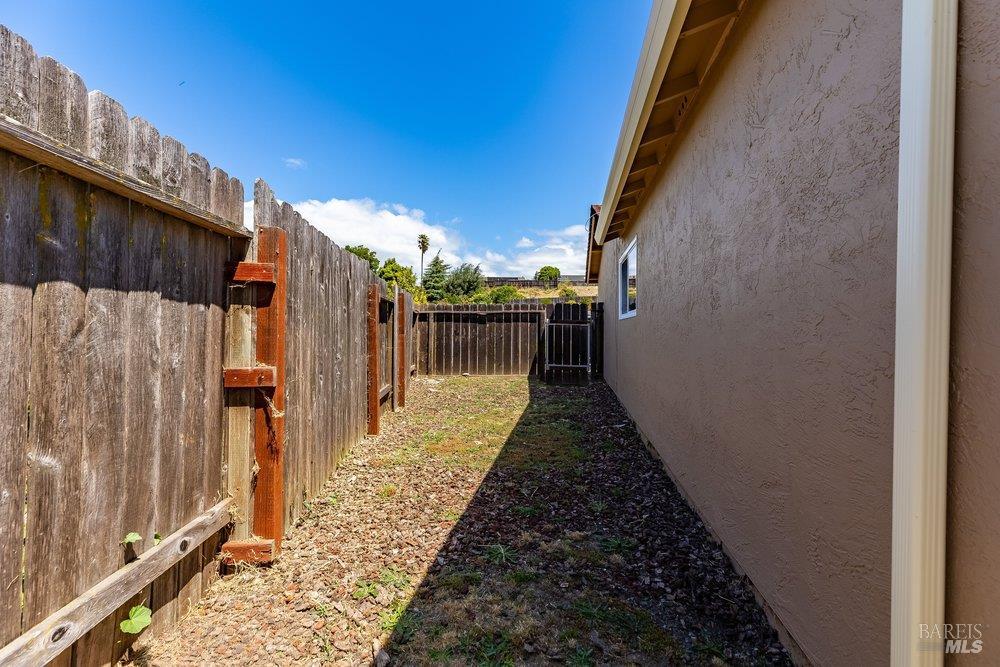 996 Sandpoint Drive Rodeo, CA 94572 - Photo 40 of 44