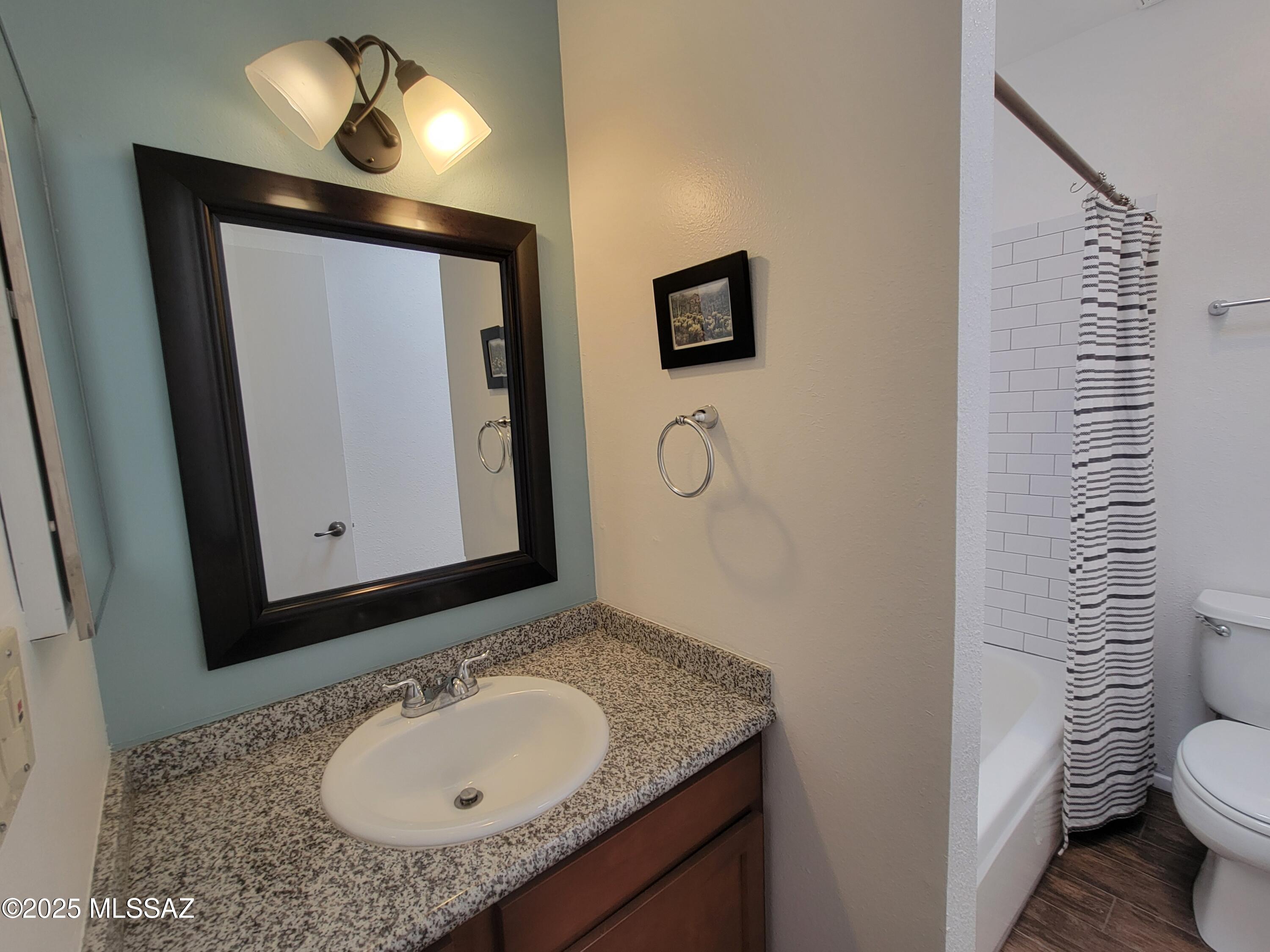 3750 North Country Club Road, Unit 16 Tucson, AZ 85716 - Photo 8 of 17