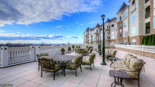 $990,000 | 28 Metzger Drive, Unit 28, West Orange, NJ 07052