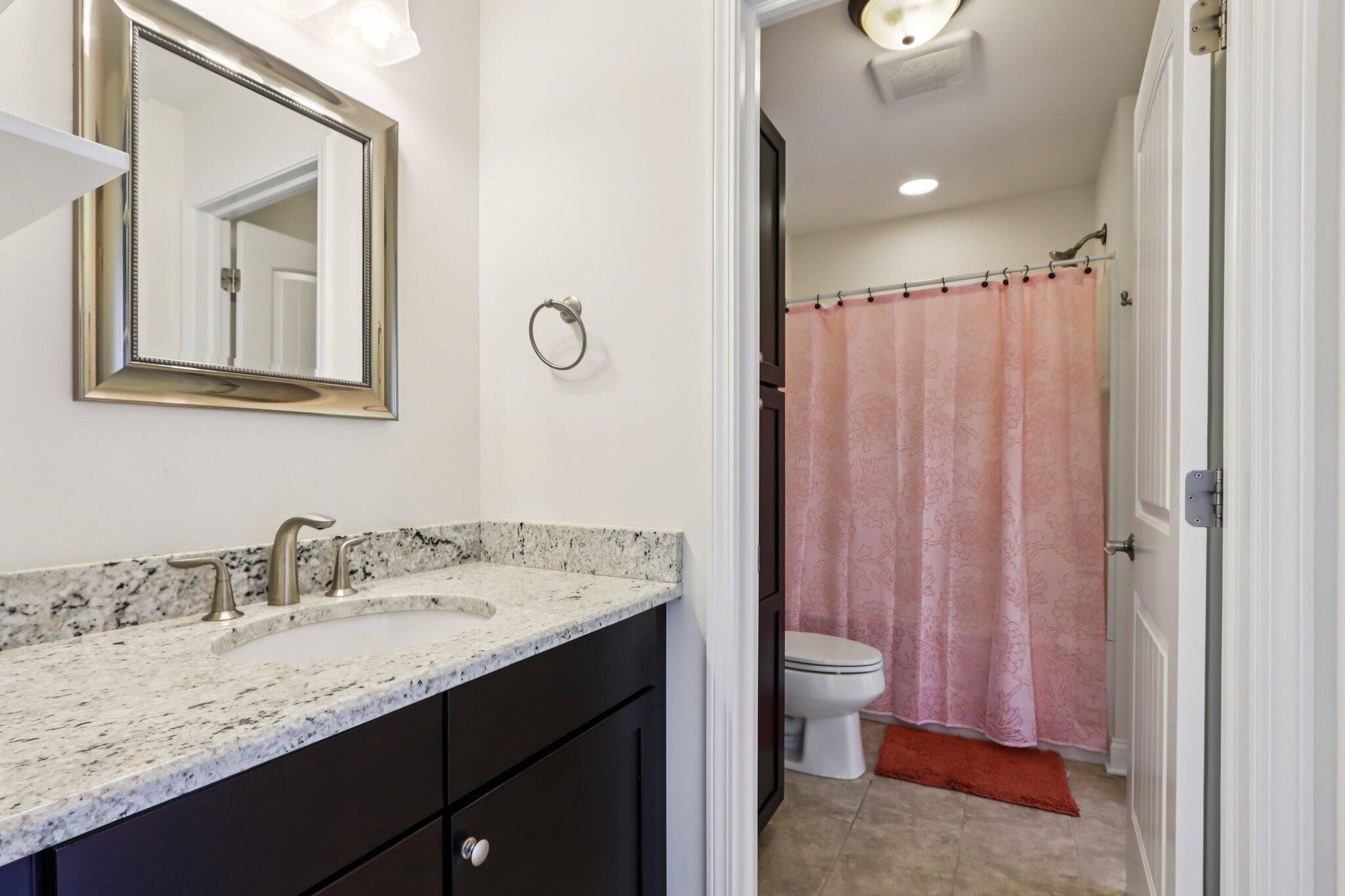 6408 Blue River Way Caledonia, WI 53402 - Photo 29 of 49 Jack and Jill