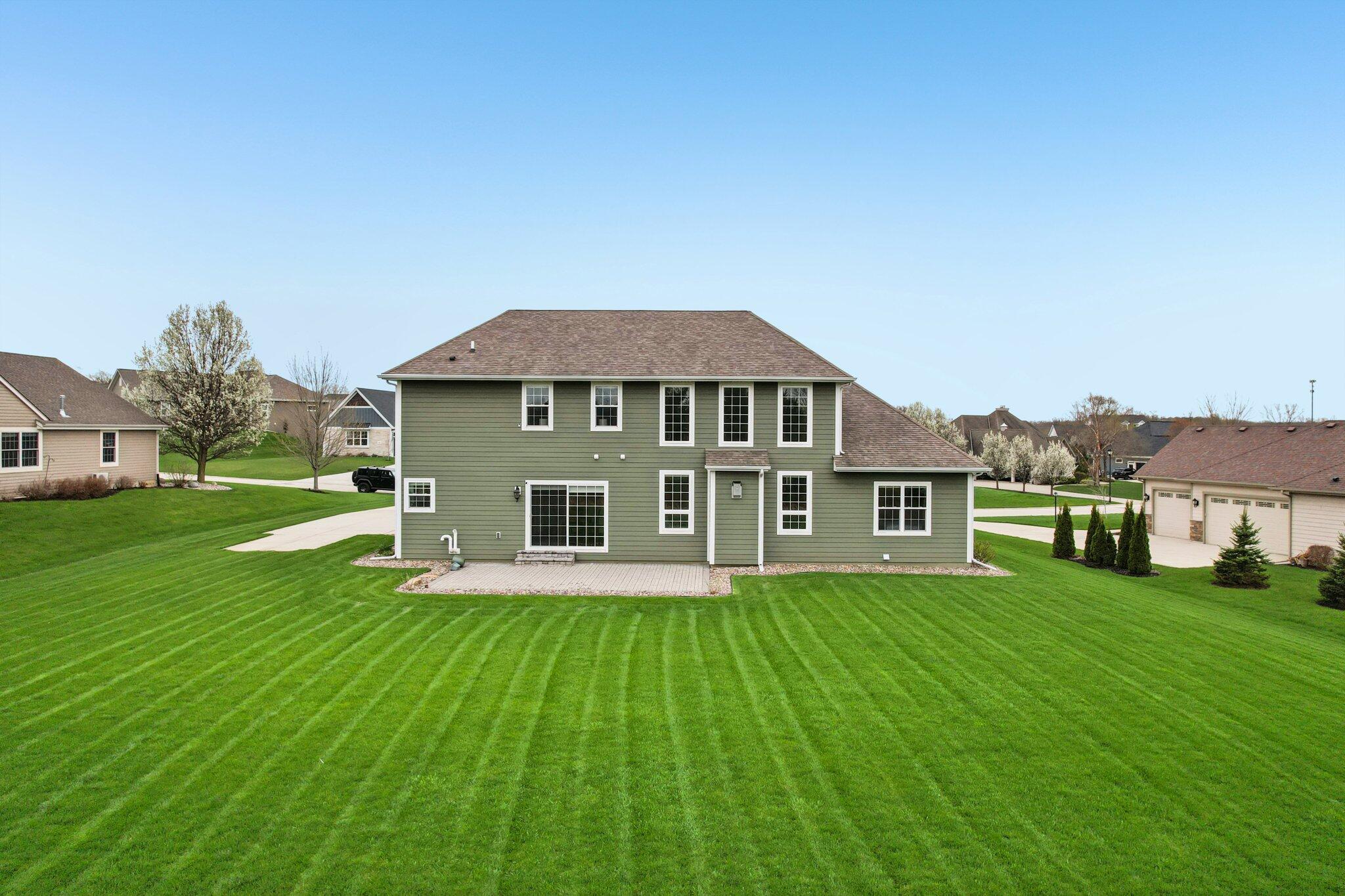 6408 Blue River Way Caledonia, WI 53402 - Photo 37 of 49 83-web-or-mls-Blue River Way-S1904-083