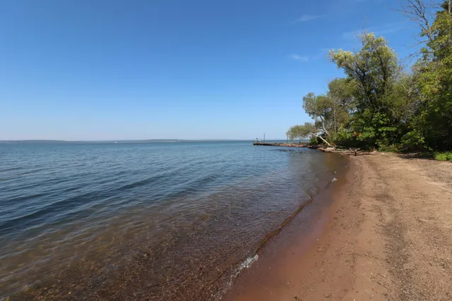 $354,900 | 2729 Lake Shore Drive East, Unit 4, Ashland, WI 54806