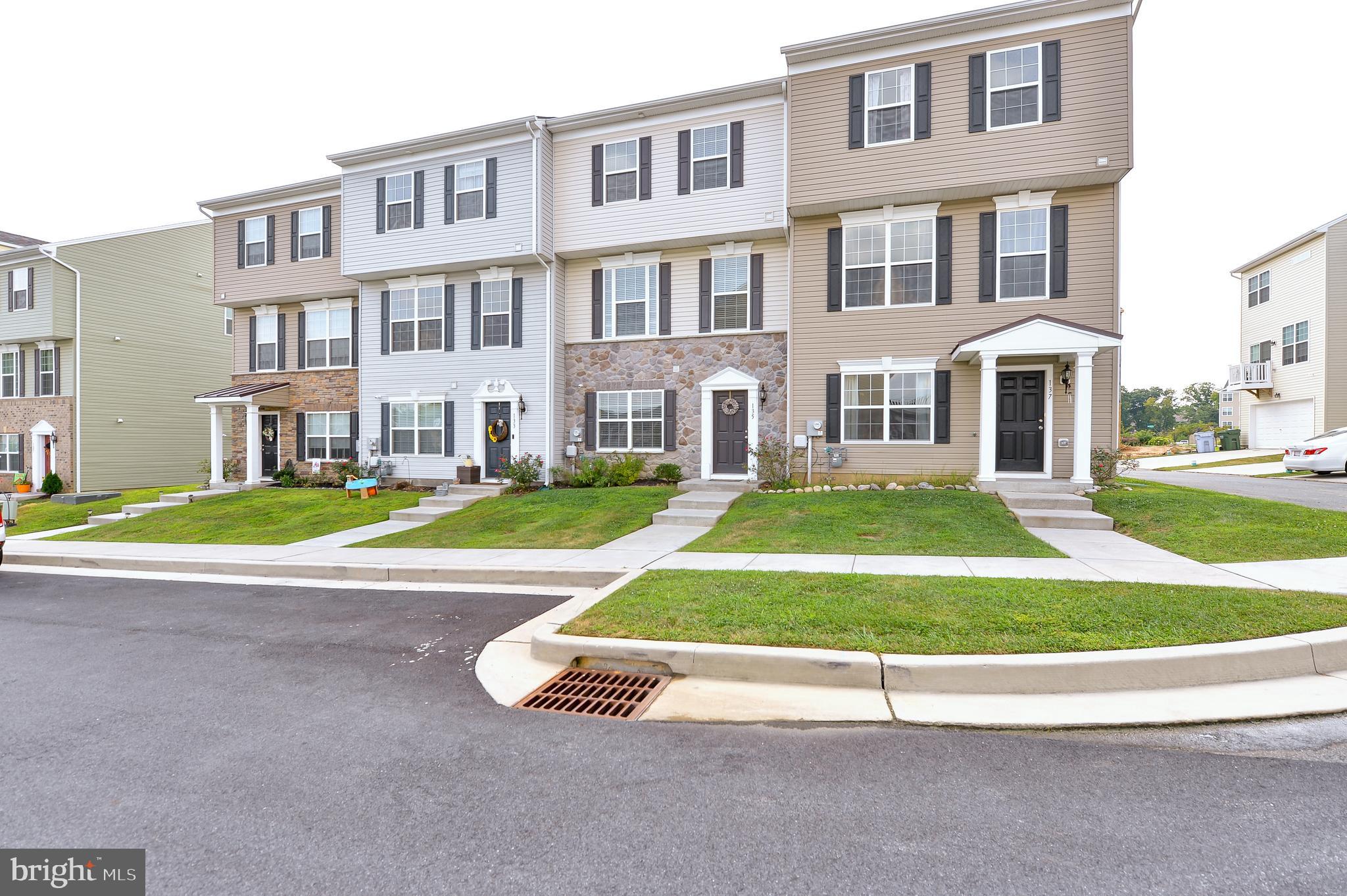 135 Hermans Way North East, MD 21901 - Photo 2 of 20 Nice sidewalk for walks