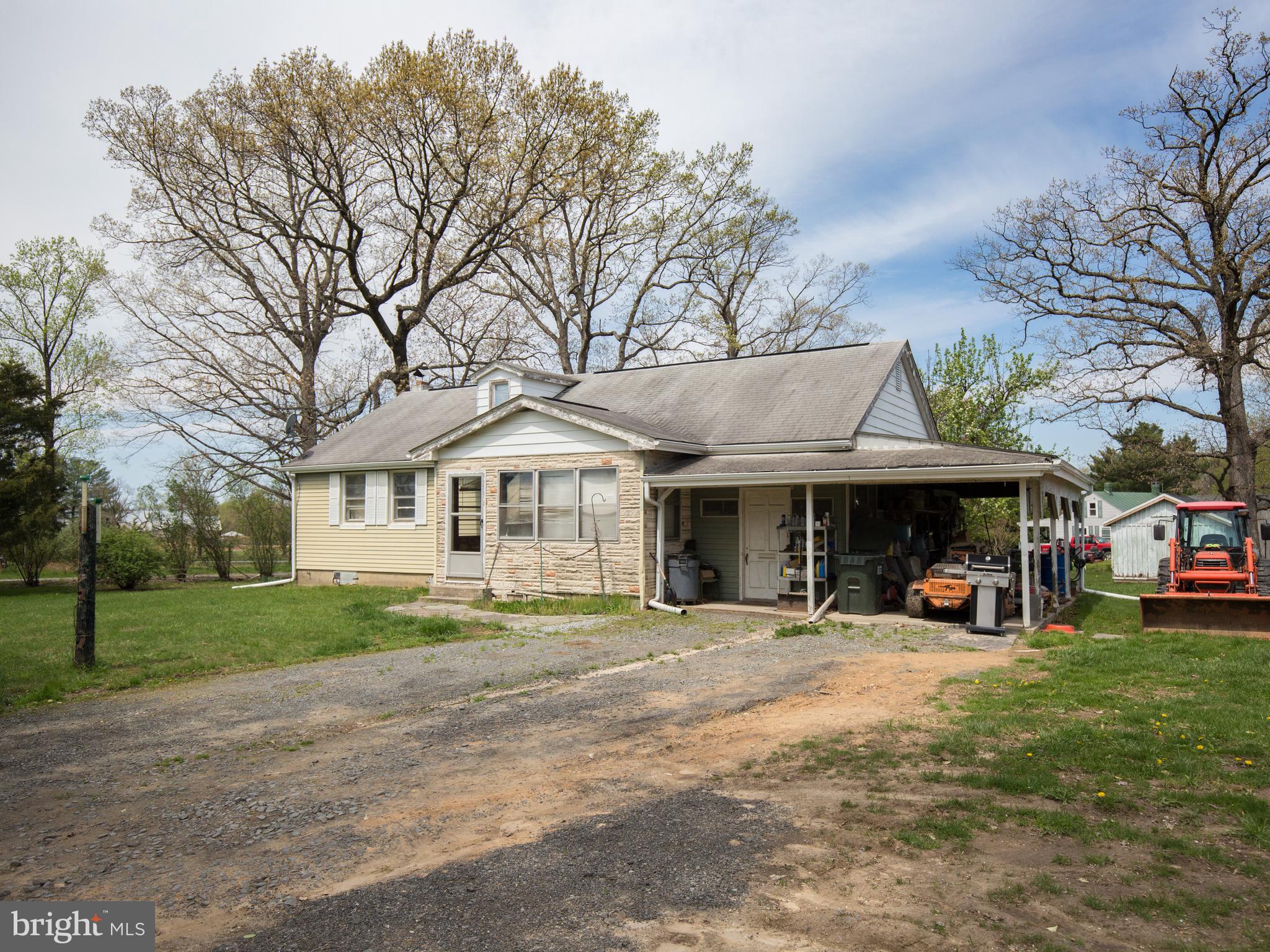 40864 Red Hill Road Leesburg, VA 20175 - Photo 2 of 17 Gallery Image 2