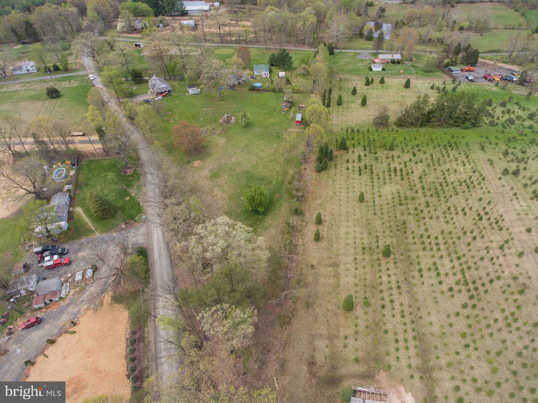 40864 Red Hill Road Leesburg, VA 20175 - Photo 11 of 17 Gallery Image 11